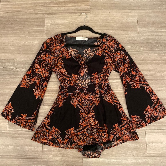 Floral Romper - Picture 1 of 2